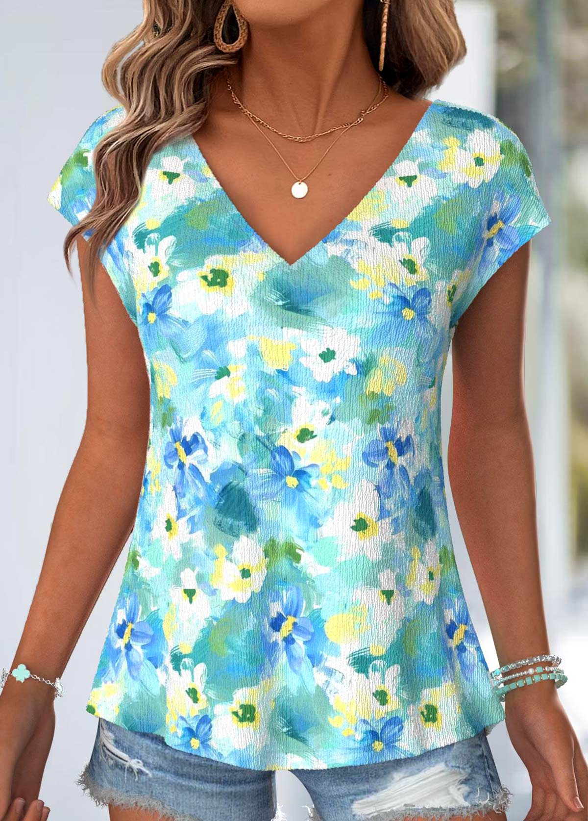 Light Green Tummy Coverage Floral Print T Shirt | picture 