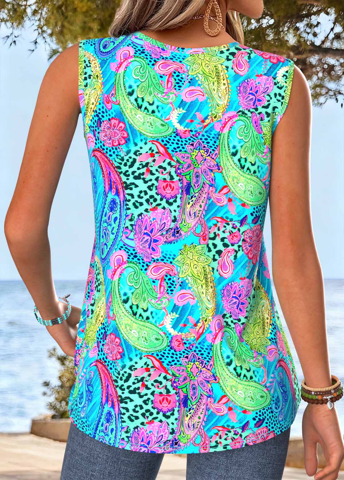 Blue Tummy Coverage Paisley Print Sleeveless Tank Top | picture 