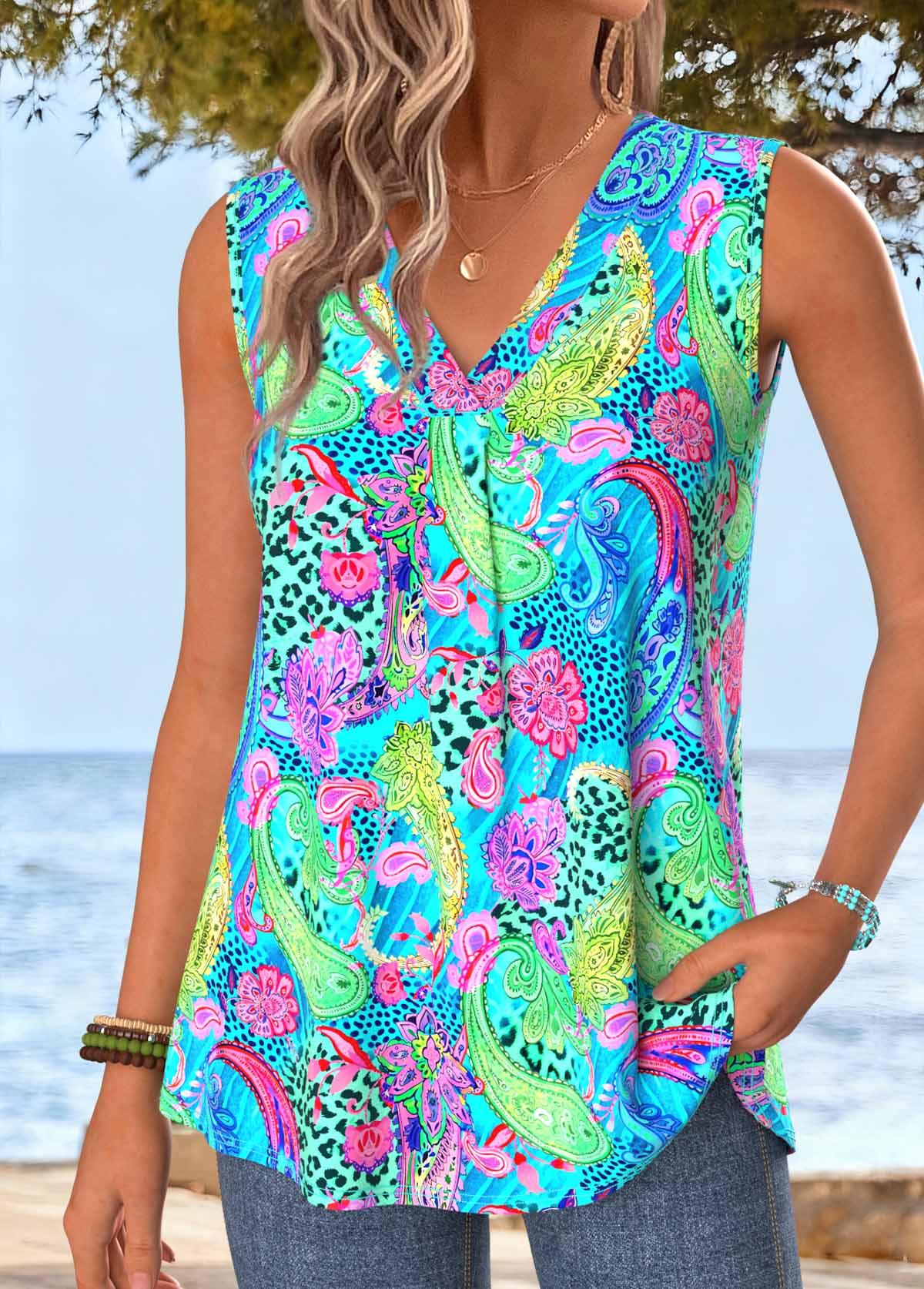 Blue Tummy Coverage Paisley Print Sleeveless Tank Top | picture 