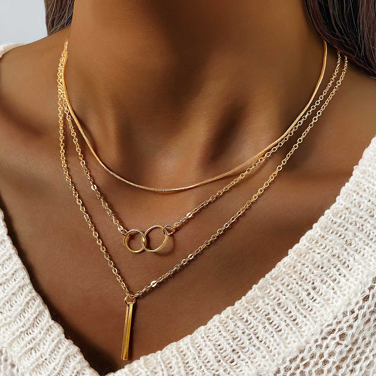 Golden Color Round Alloy Detail Necklace | picture 
