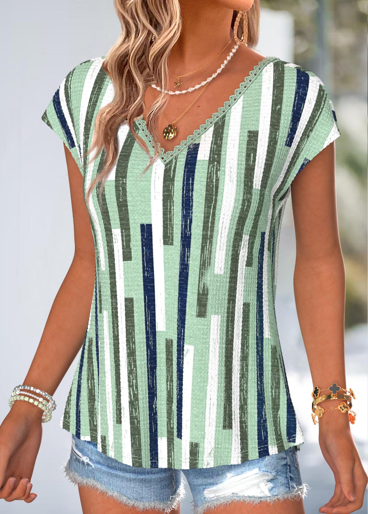 Sage Green Geometric Print Bowknot Short Sleeve T Shirt | picture 
