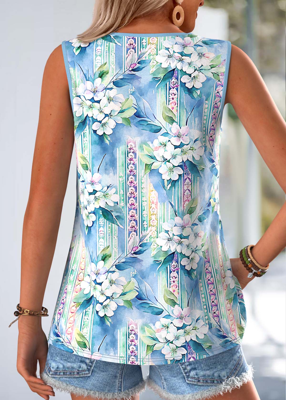 Light Blue Floral Print Curved Hem Sleeveless Tank Top | picture 