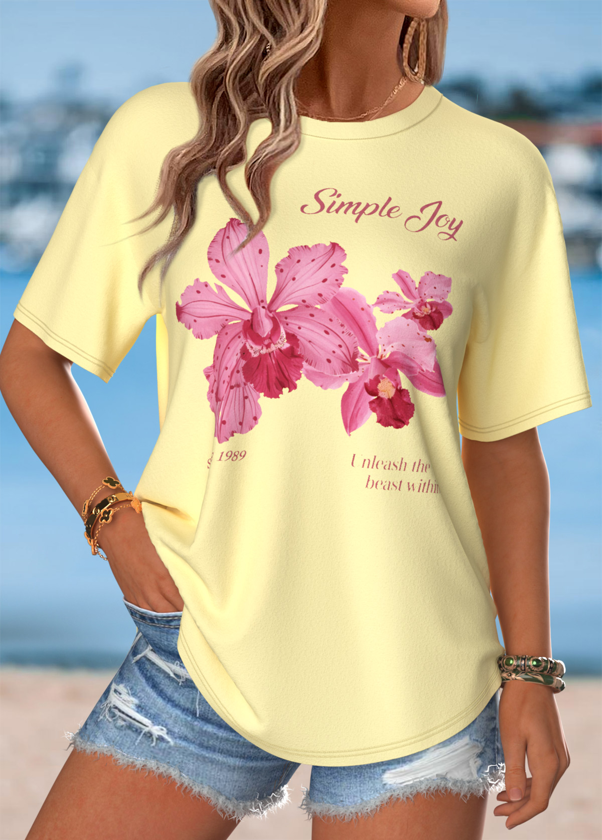 Light Yellow Floral Print Short Sleeve T Shirt | picture 