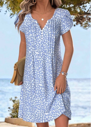 women clothes image of Light Blue Ditsy Floral Print Short Tuck Stitch Dress
