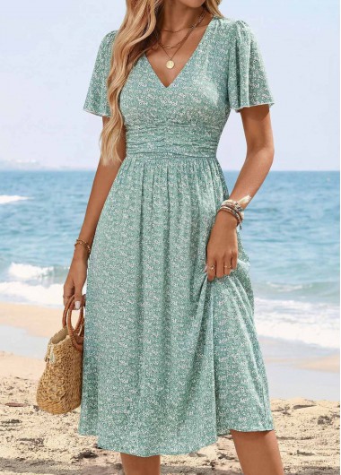 women clothes image of Light Green Ditsy Floral Print Shirred Short Sleeve Dress
