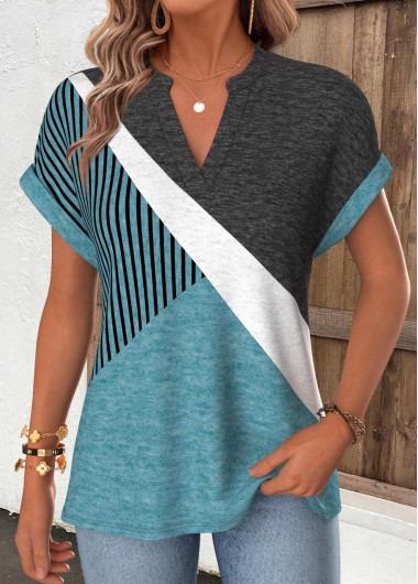 women clothes image of Dusty Blue Geometric Print Tummy Coverage T Shirt