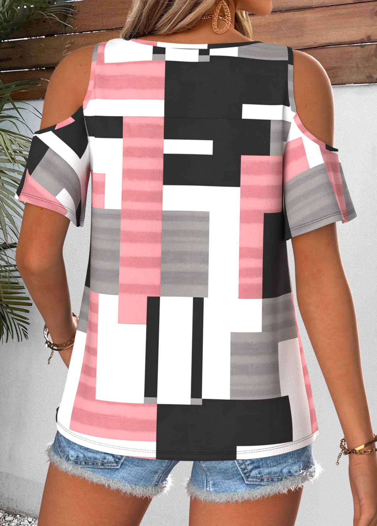 Multi Color Geometric Print Tie Short Sleeve T Shirt | picture 