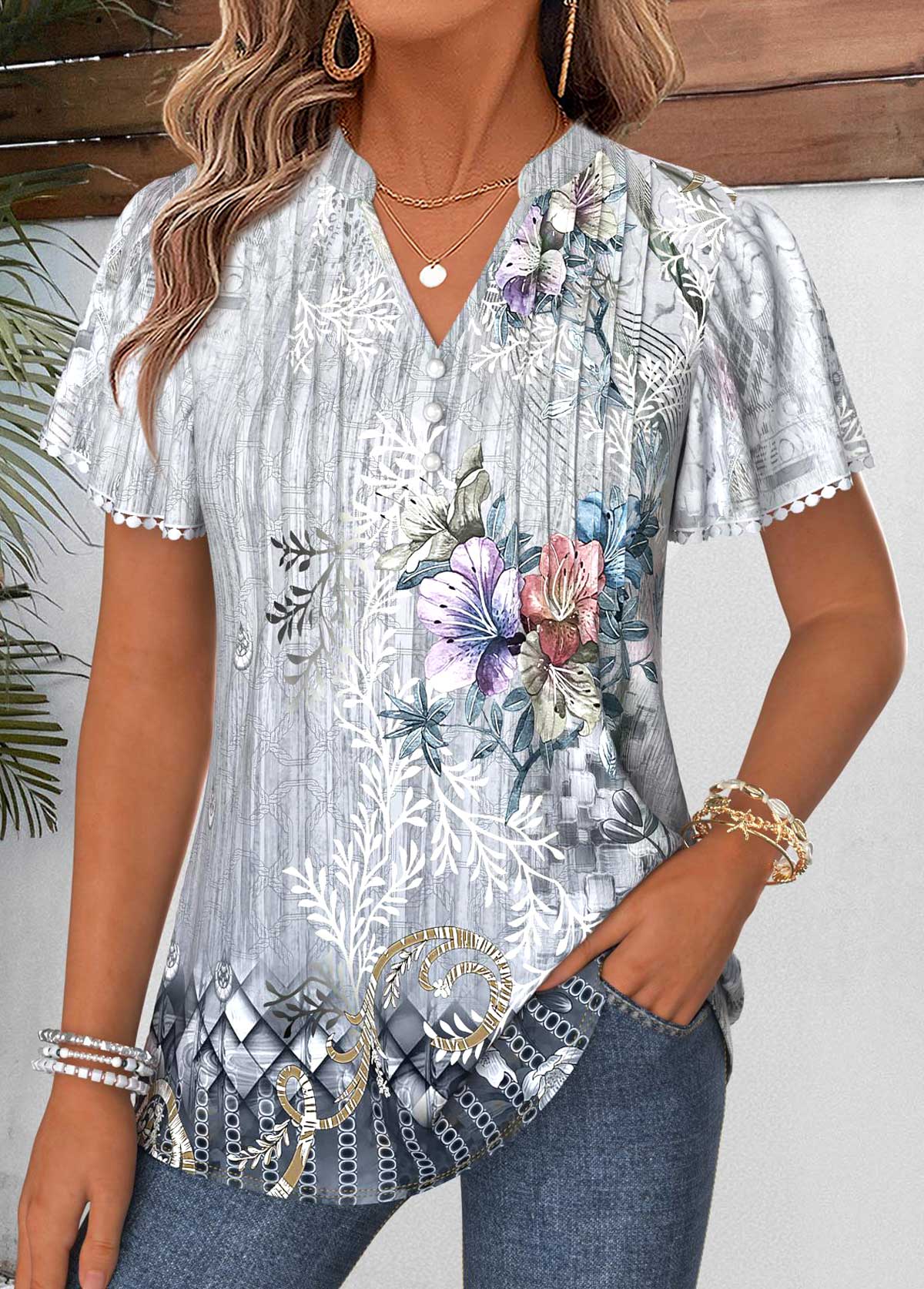 Light Grey Random Floral Print Curved Hem T Shirt | picture 