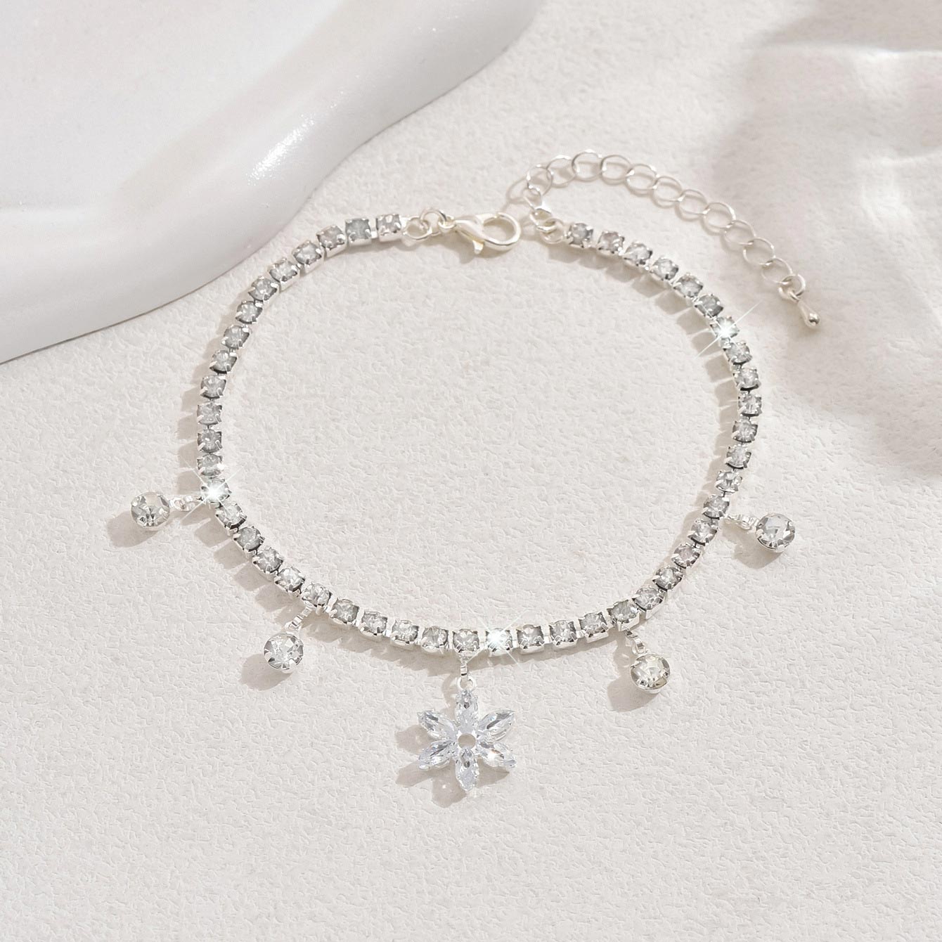 Silver Color Copper Detail Rhinestone Anklet | picture 