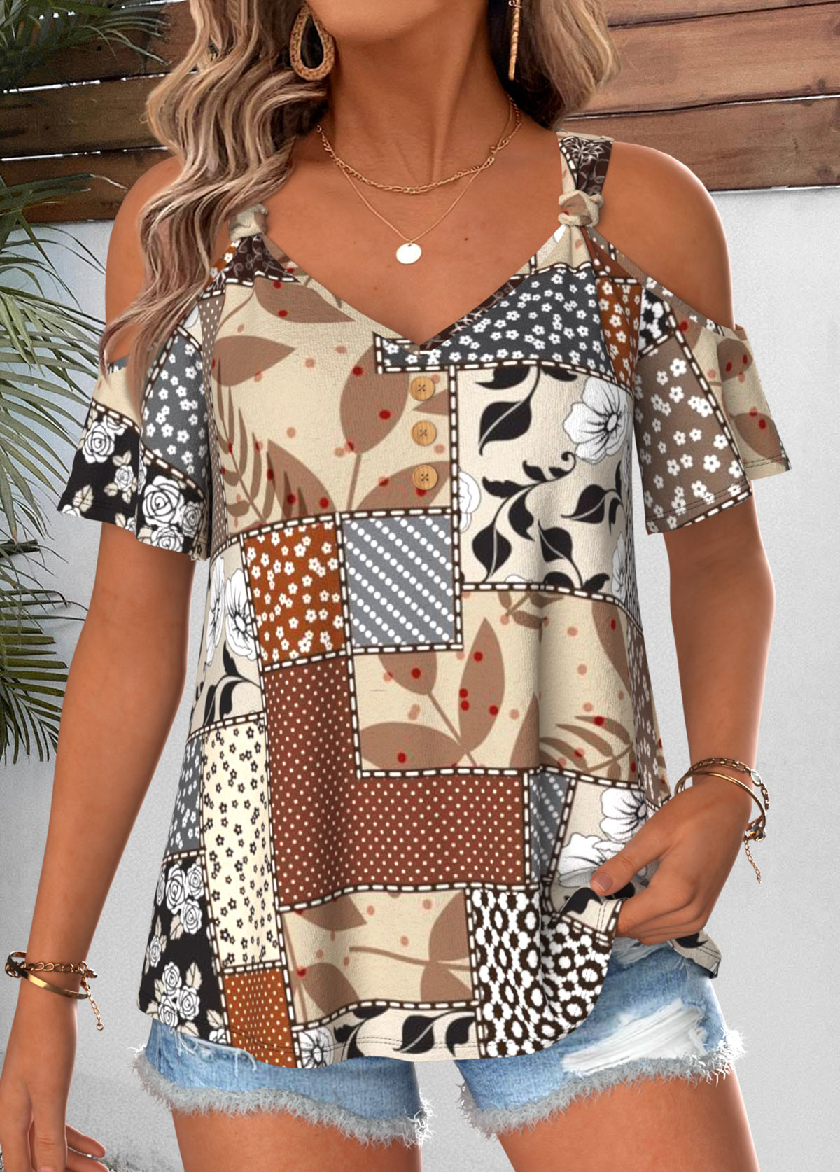 Light Coffee Tribal Print Twist Short Sleeve T Shirt | picture 