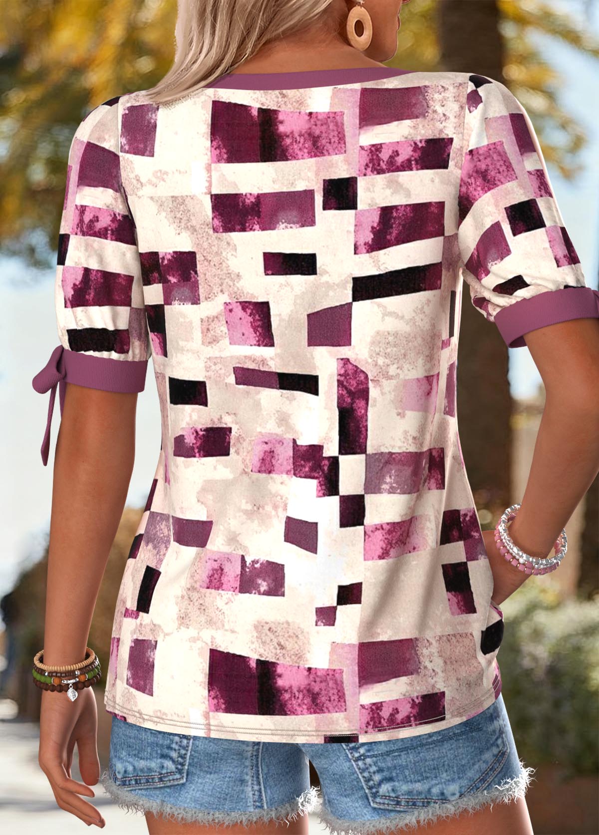 Multi Color Geometric Print Tie Short Sleeve T Shirt | picture 