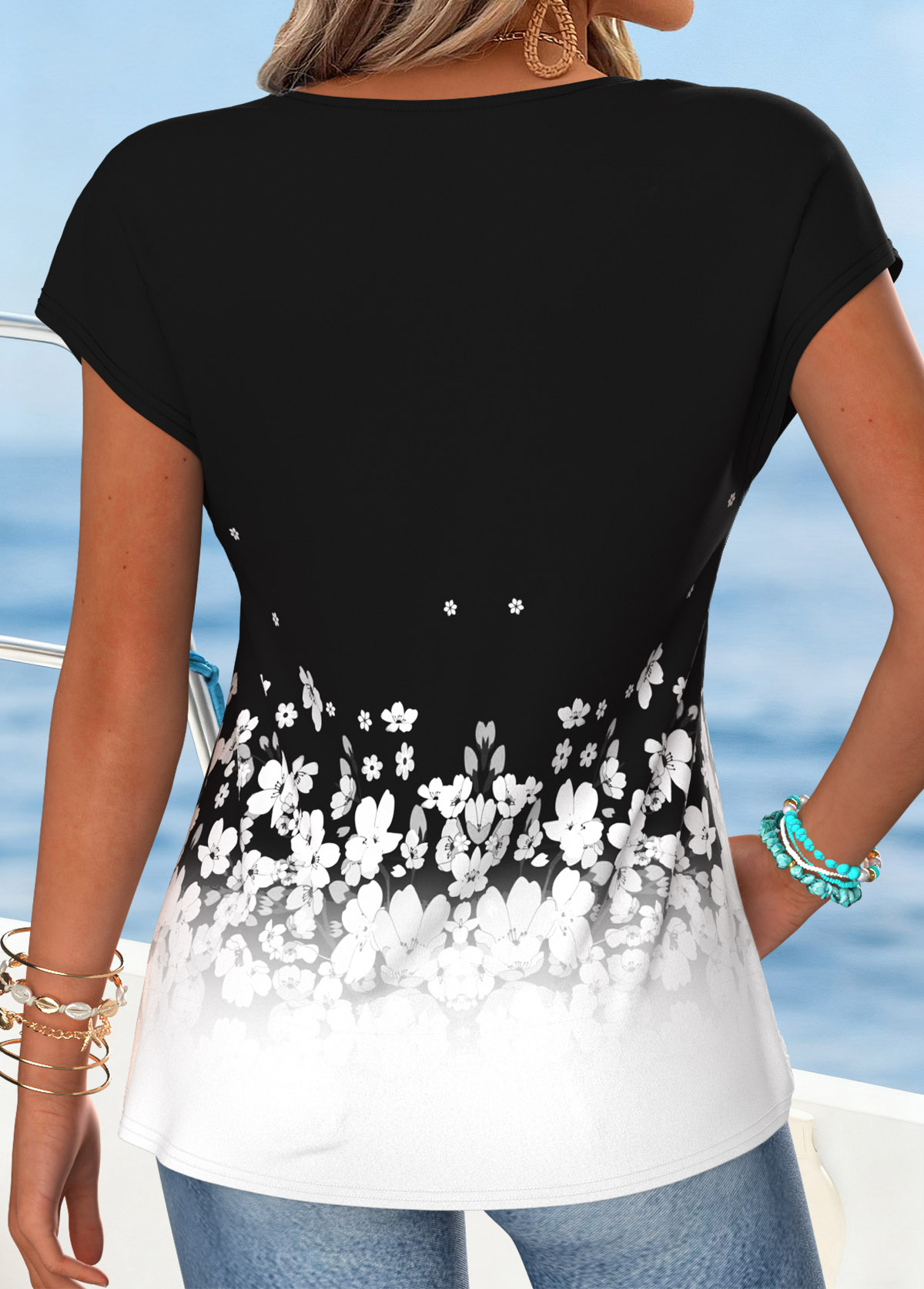 Black Floral Print Curved Hem Short Sleeve T Shirt | picture 