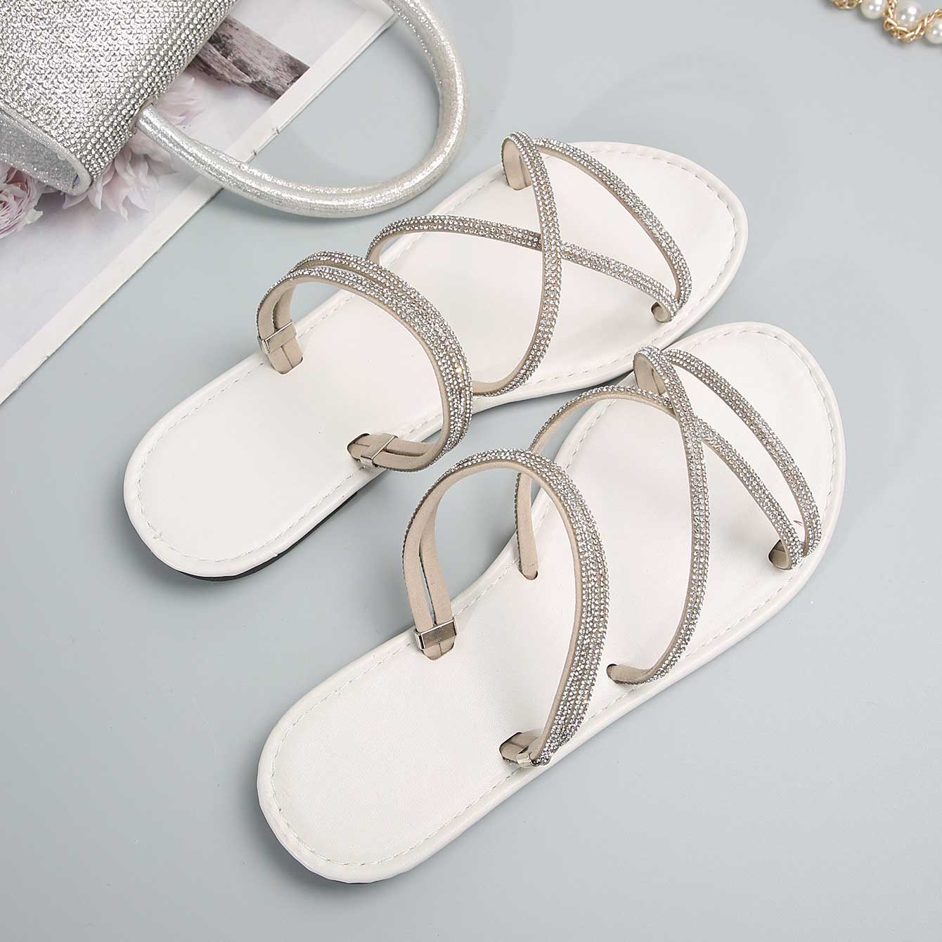 Silvery White Round Toe Falt Sandals | picture 