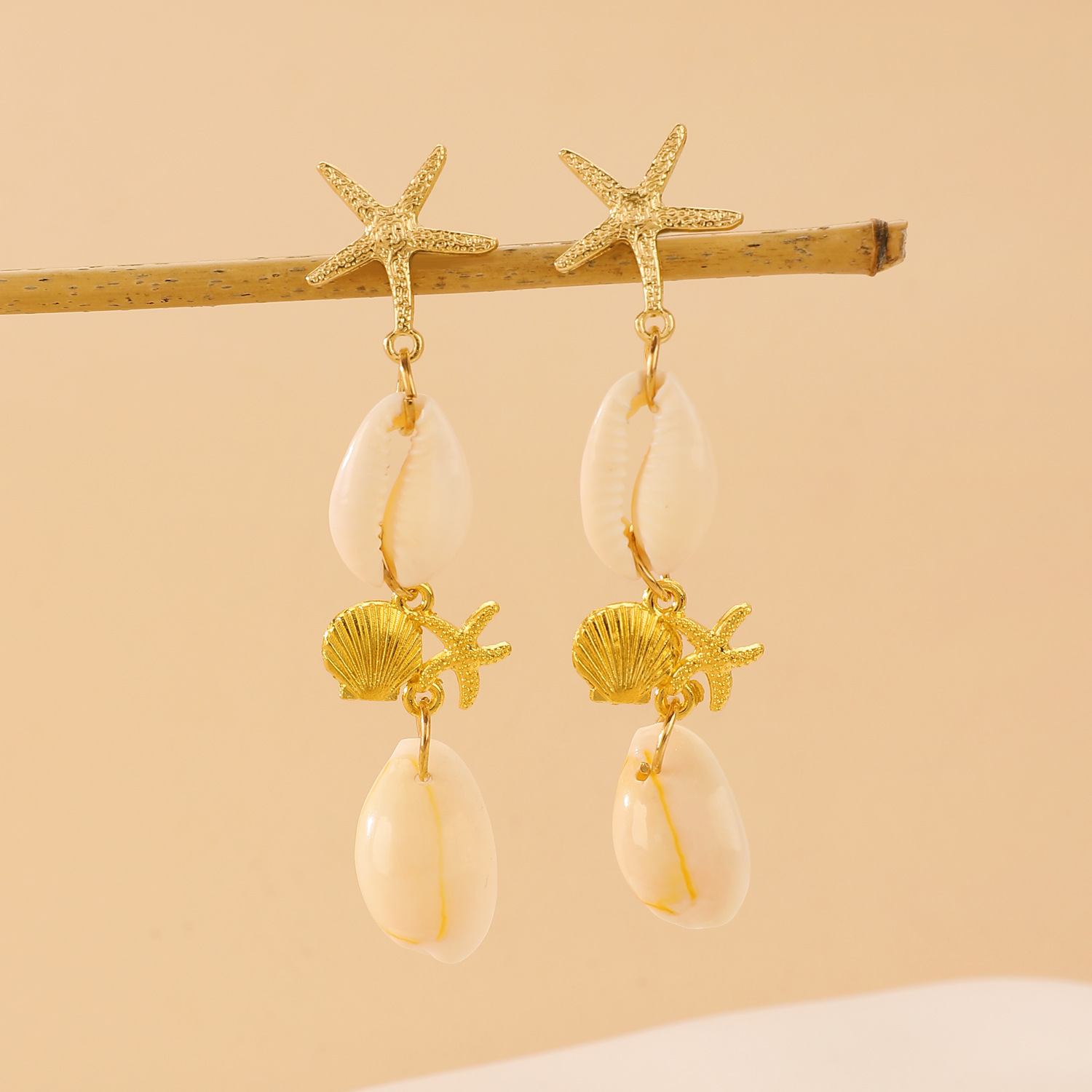 Golden Color Shell Alloy Detail Earrings | picture 