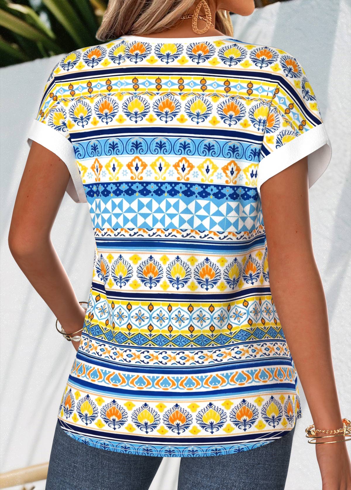 Multi Color Geometric Print Tummy Coverage T Shirt | picture 