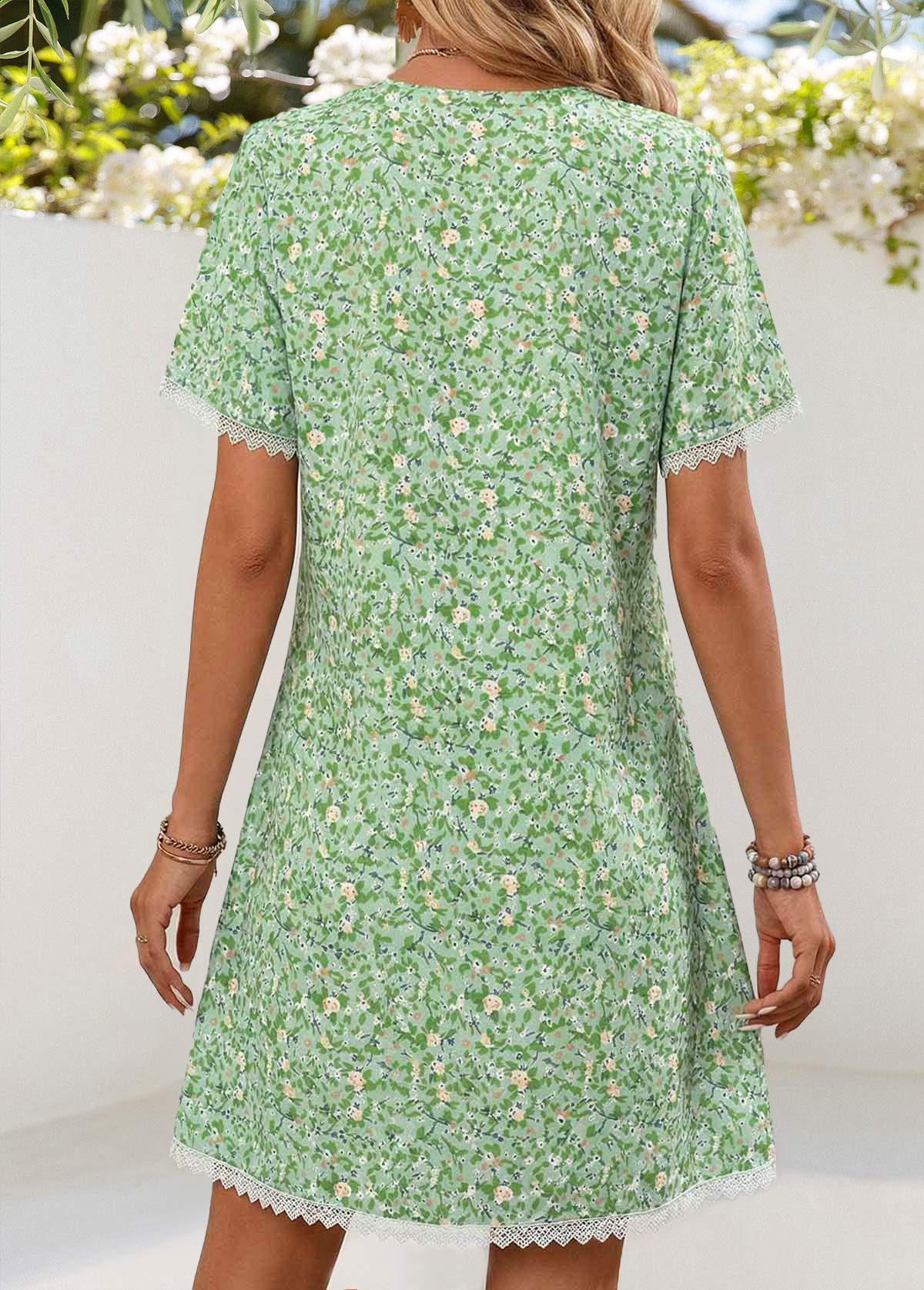 Light Green Ditsy Floral Print Short Tuck Stitch Dress | picture 