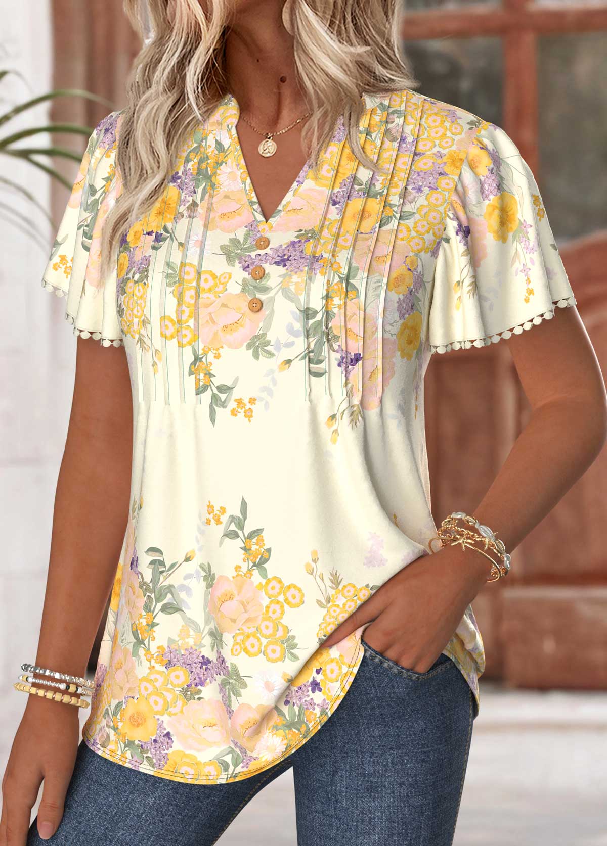 Light Yellow Floral Print Tuck Stitch T Shirt | picture 