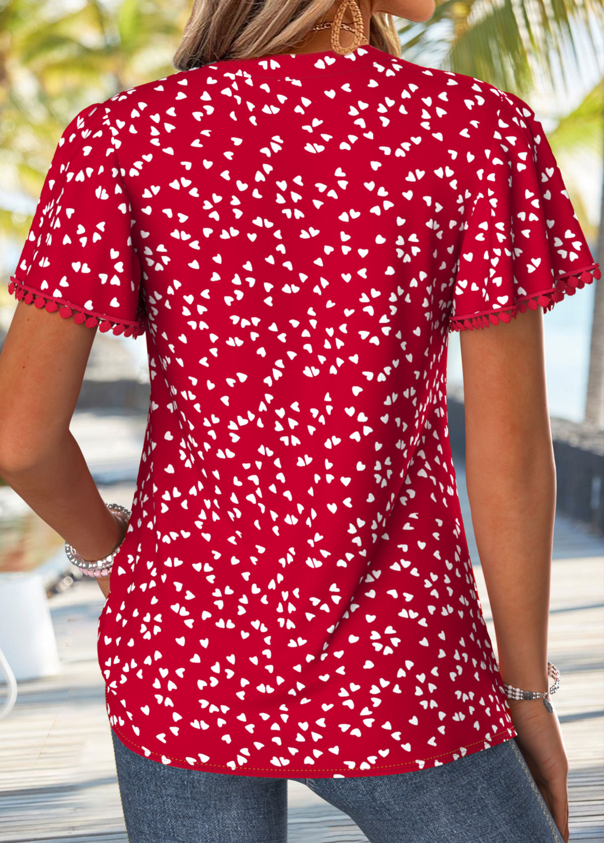 Red Heart Print Curved Hem Short Sleeve T Shirt | picture 