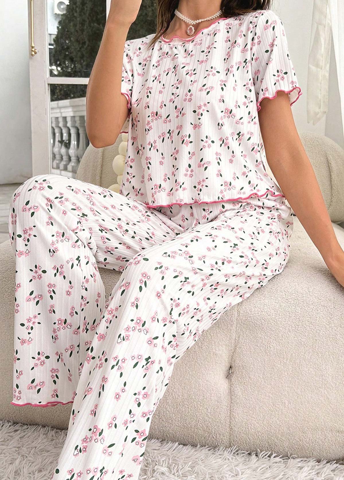 White Ditsy Floral Print Lounge Top and Pants | picture 