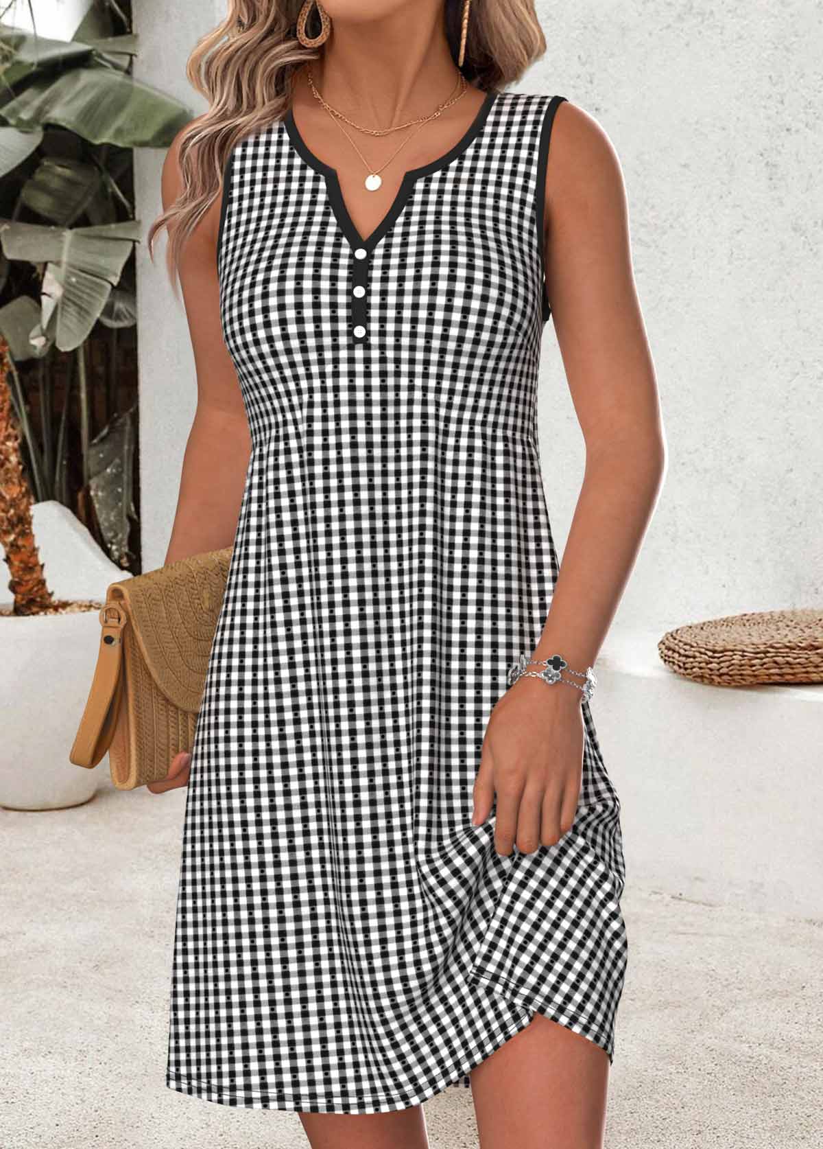 Red Short Tummy Coverage Sleeveless Round Neck Dress | picture 