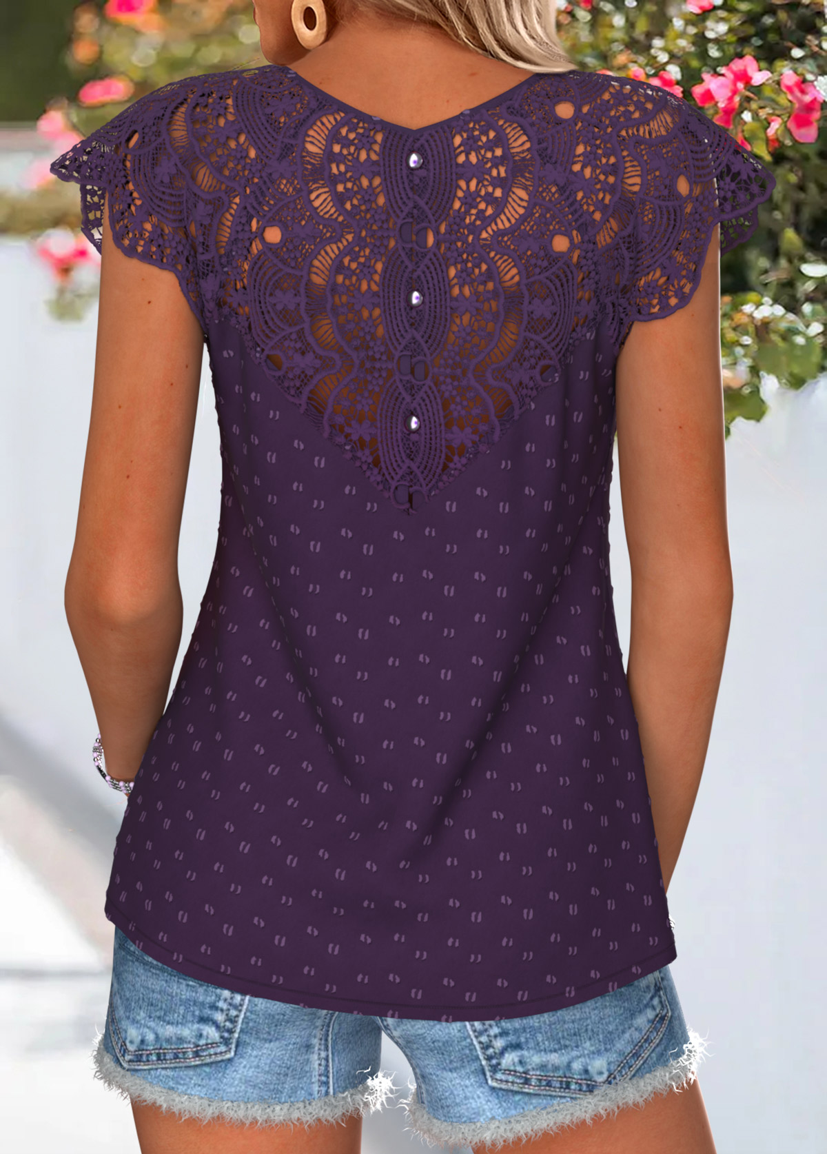 Purple Curved Hem Short Sleeve Split Neck T Shirt | picture 
