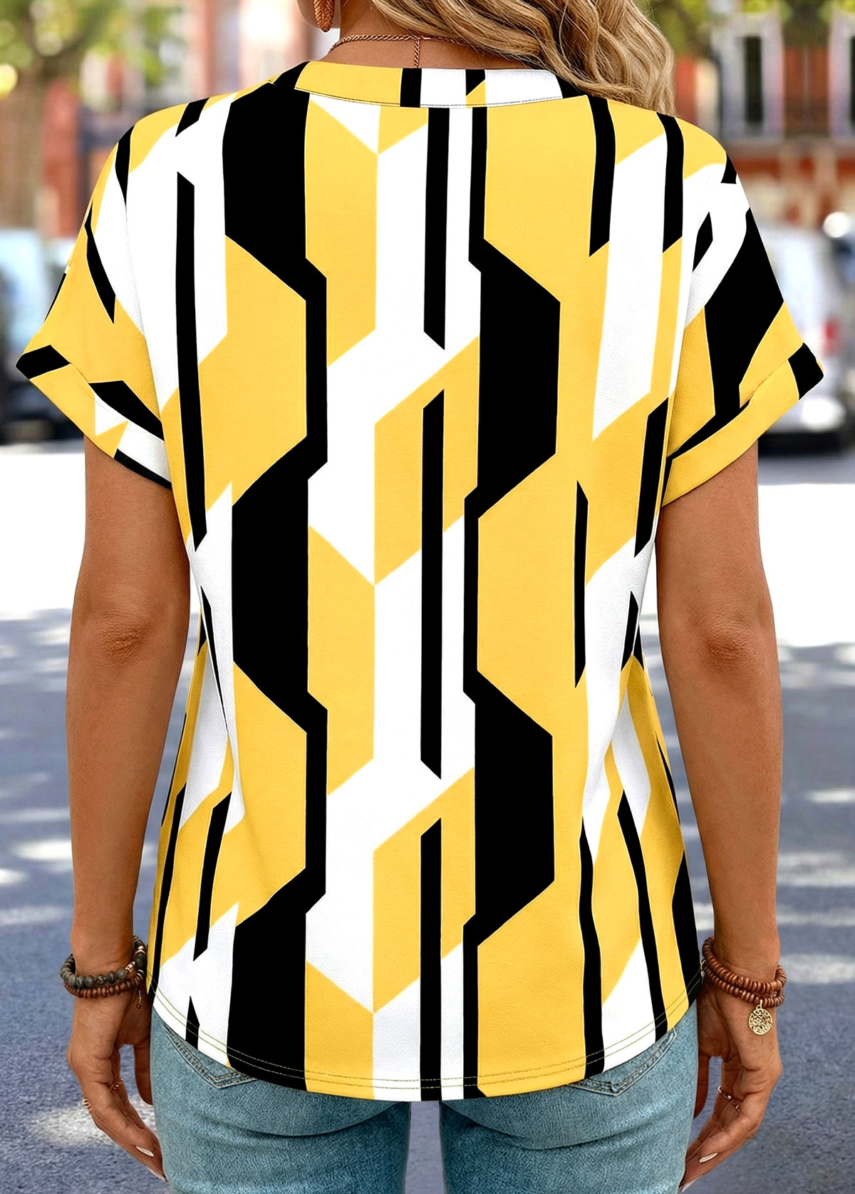 Yellow Geometric Print Split Short Sleeve T Shirt | picture 