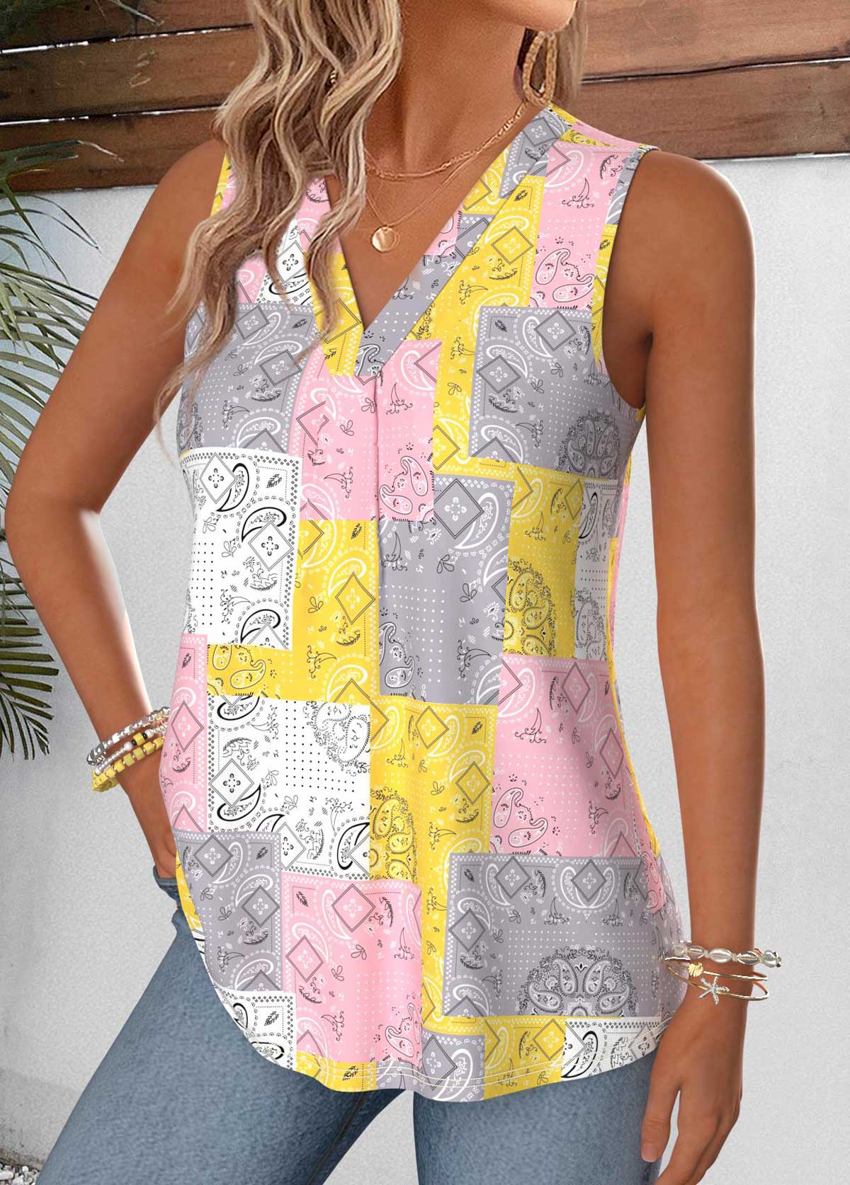 Multi Color Patchwork Curved Hem Sleeveless Tank Top | picture 