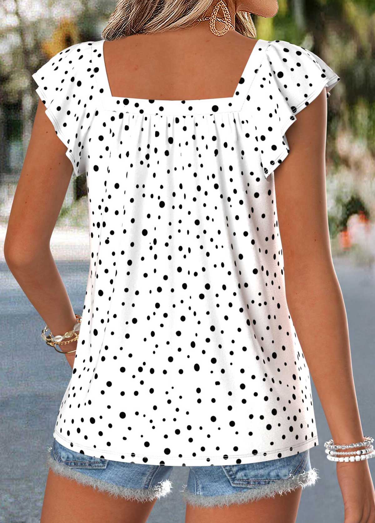 Raw White Polka Dot Curved Hem Short Sleeve Blouse | picture 