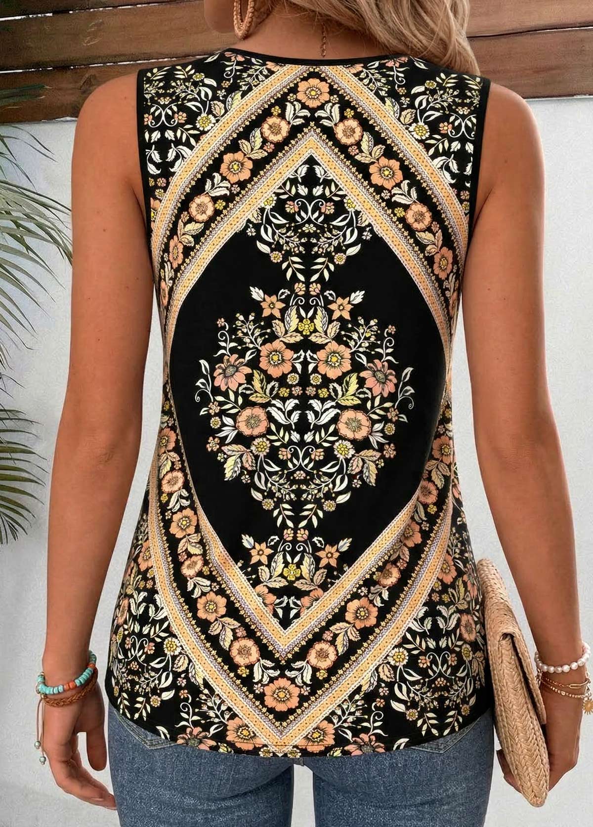 Black Tribal Print Pleated Sleeveless V Neck Tank Top | picture 
