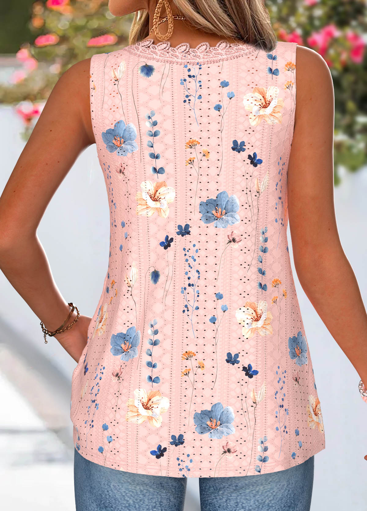 Pink Floral Print Curved Hem Sleeveless Tank Top | picture 