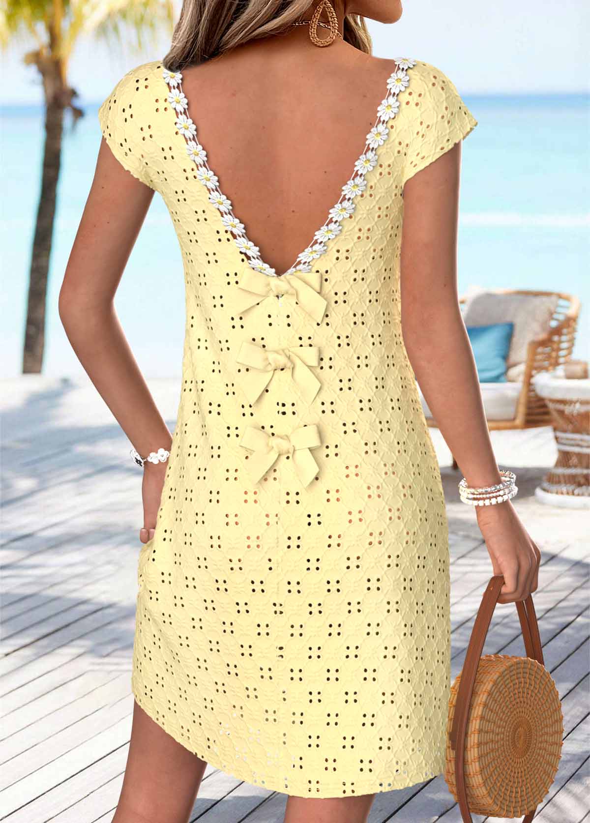 Light Yellow Short Bowknot V Neck Dress | picture 