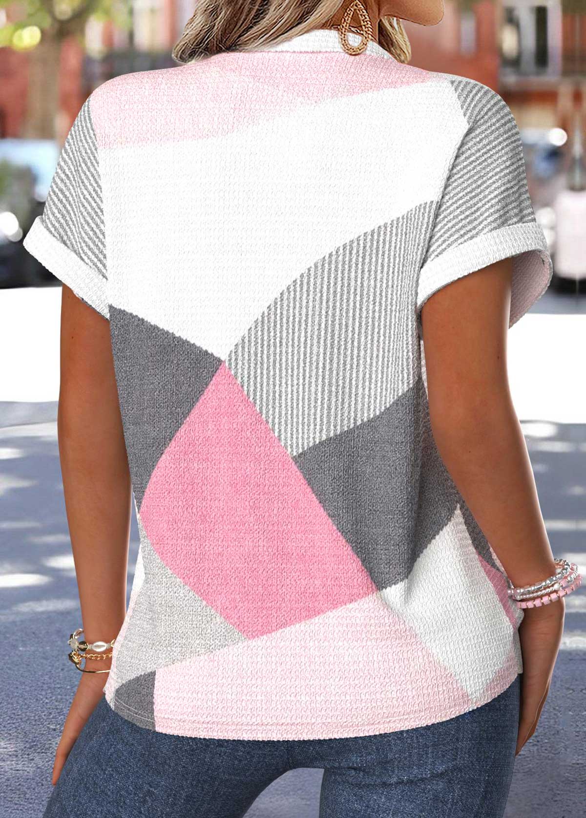Light Pink Geometric Print Tummy Coverage Short Sleeve Blouse | picture 