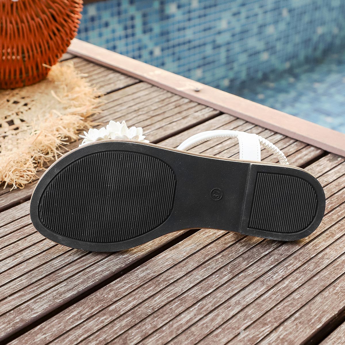 White Floral Toe Post Falt Sandals | picture 