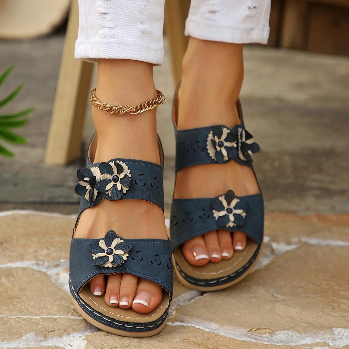 Navy Color Round Toe Falt Sandals | picture 