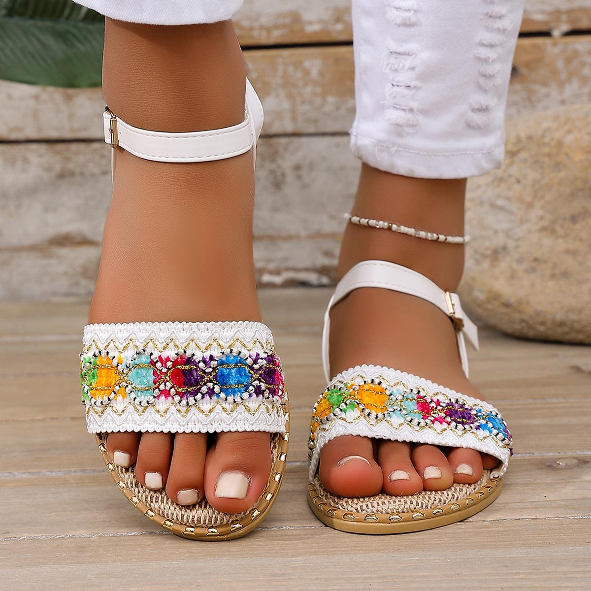 White Tribal Print Round Toe Falt Sandals | picture 