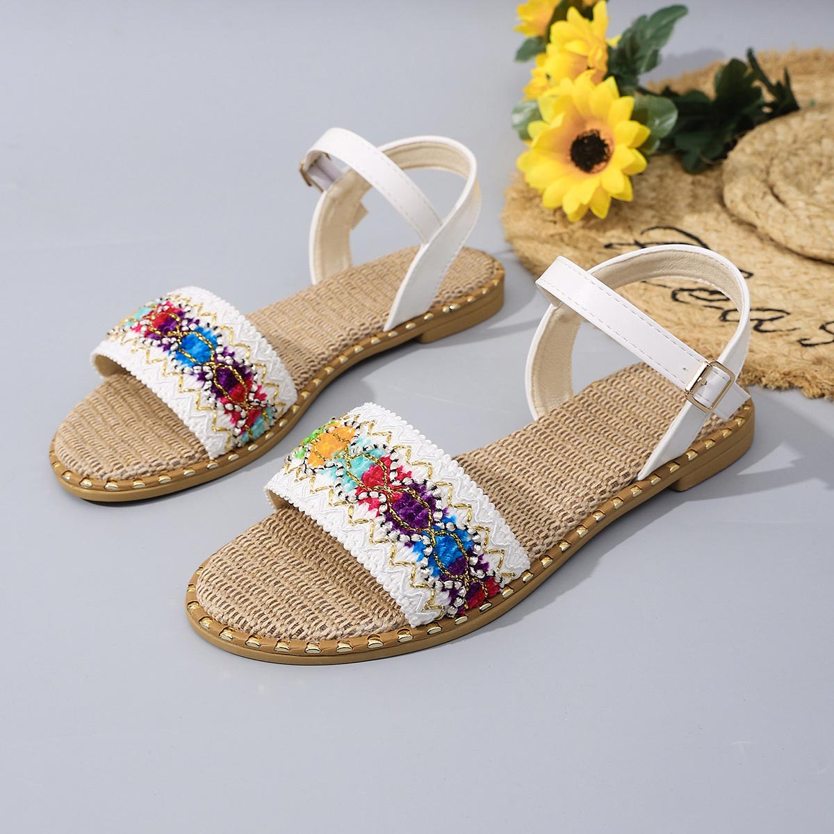 White Tribal Print Round Toe Falt Sandals | picture 