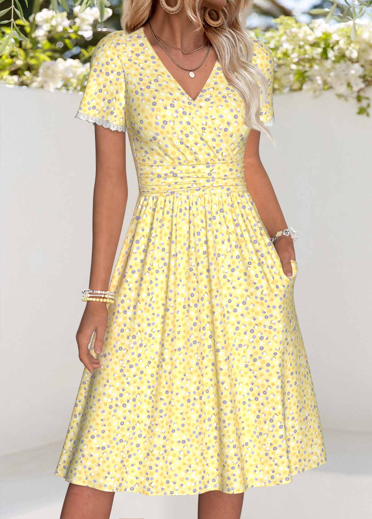 Light Yellow Ditsy Floral Print Double Side Pockets Dress | picture 