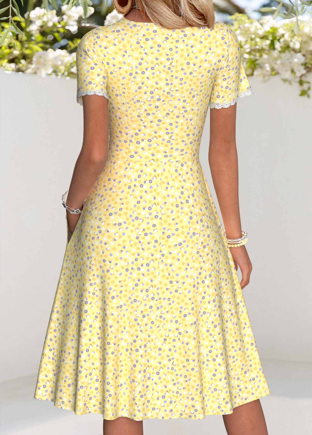 Light Yellow Ditsy Floral Print Double Side Pockets Dress | picture 