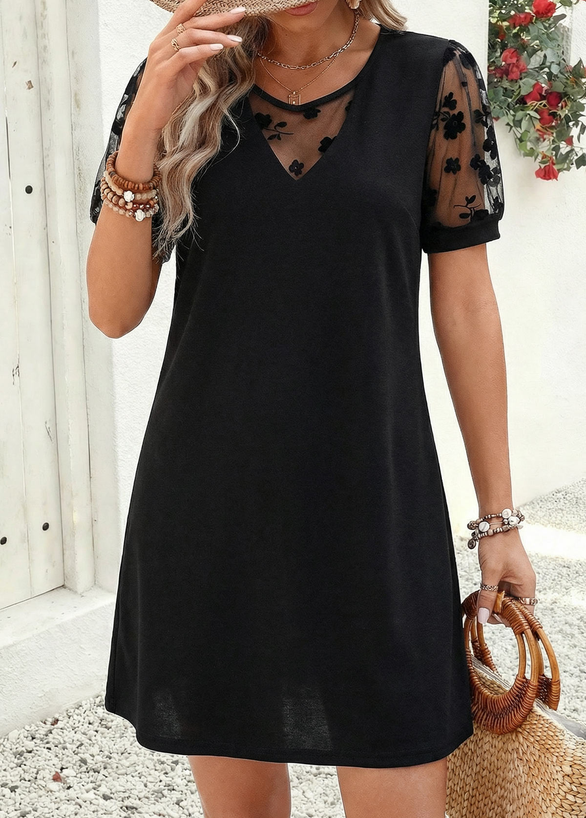 Black Short Patchwork Round Neck Dress | picture 