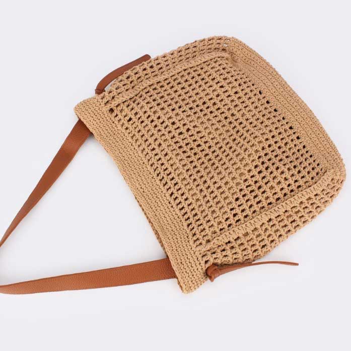 Dark Camel Magnetic Straw Shoulder Bag | picture 