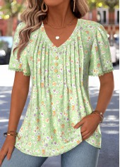 Light Green Ditsy Floral Print Curved Hem T Shirt