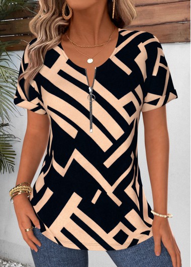 women clothes image of Black Geometric Print Curved Hem Short Sleeve T Shirt
