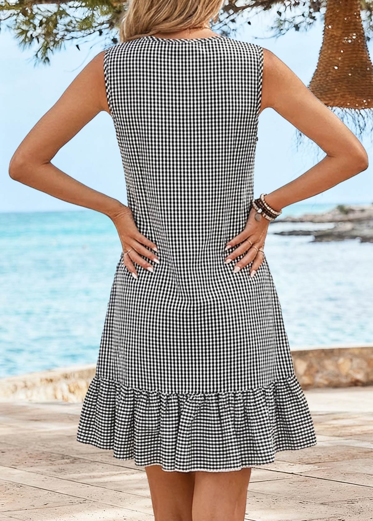 Black Tummy Coverage Plaid Short Sleeveless Round Neck Dress | picture 
