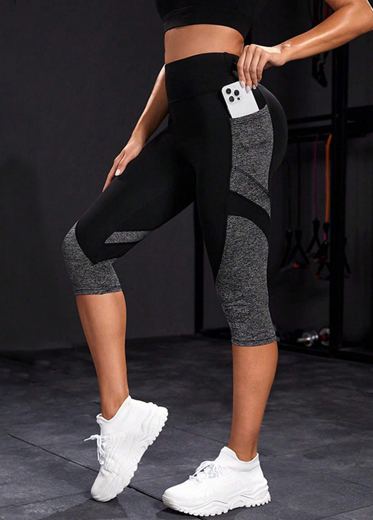 Black Skinny Elastic Waist High Waisted Sports Bottom | picture 