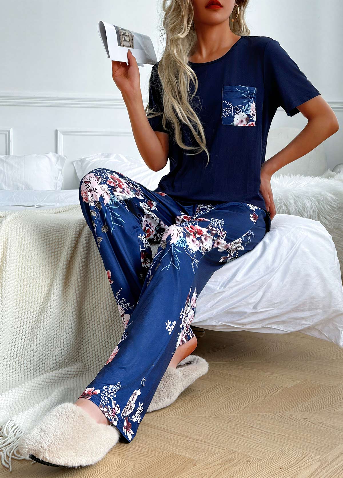 Navy Floral Print Short Sleeve Lounge Top and Pants | picture 