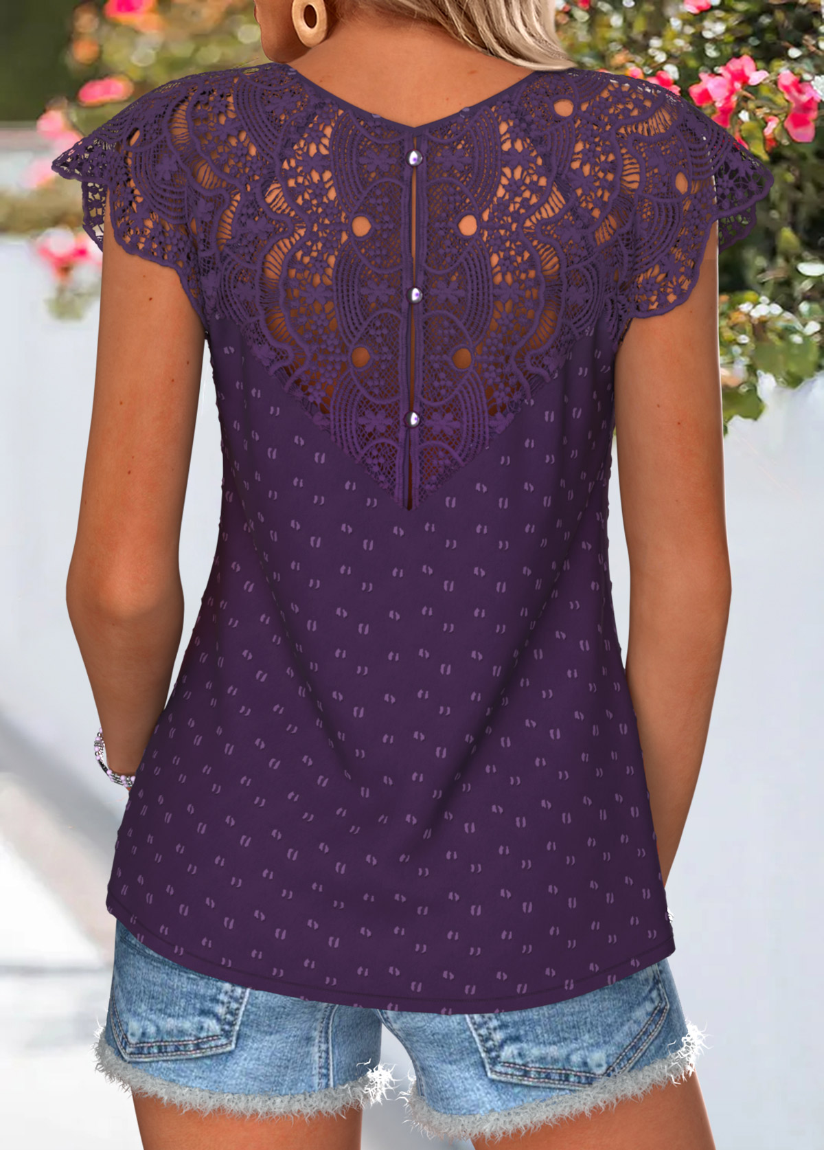 Purple Curved Hem Short Sleeve Split Neck T Shirt | picture 