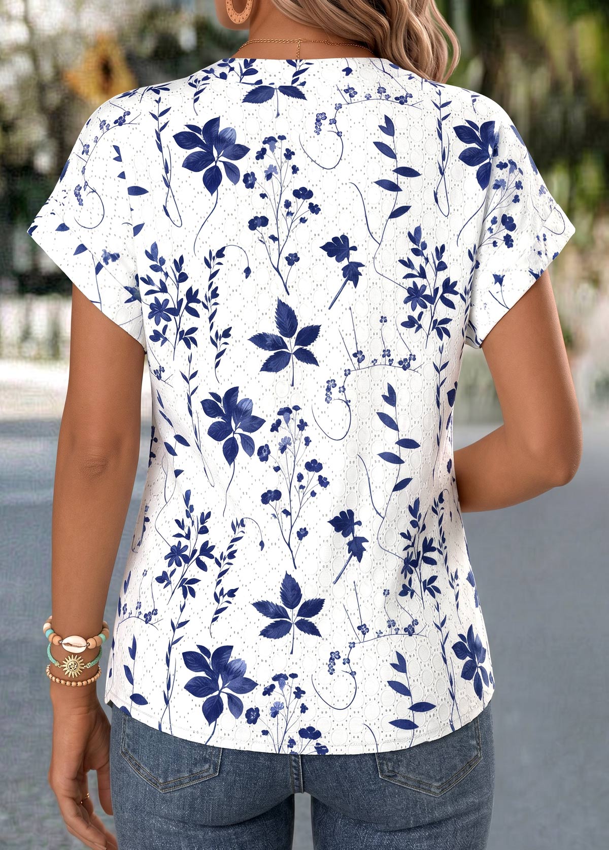 White Floral Print Curved Hem Short Sleeve Blouse | picture 