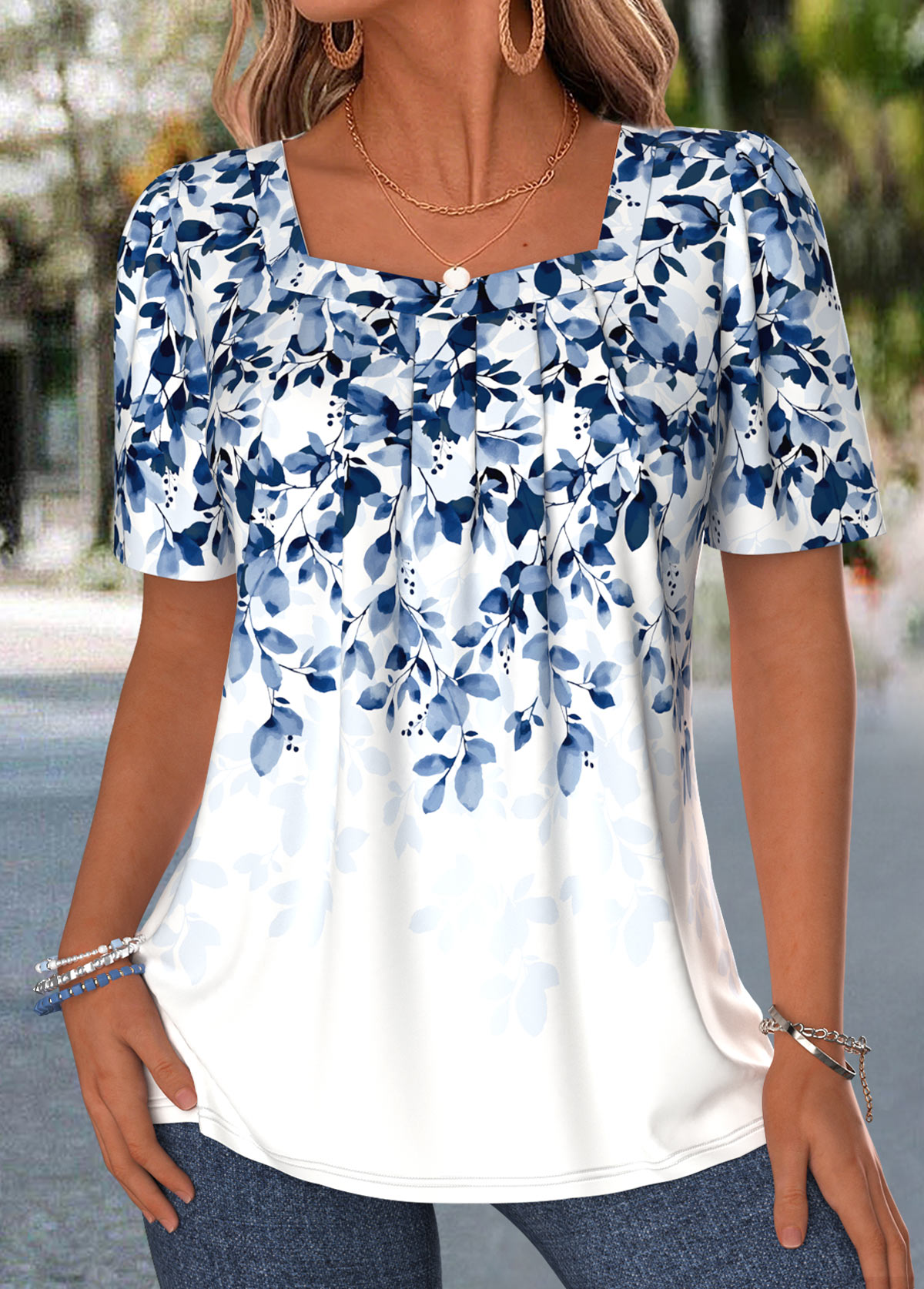 Blue Leaf Print Short Sleeve Square Neck T Shirt | picture 