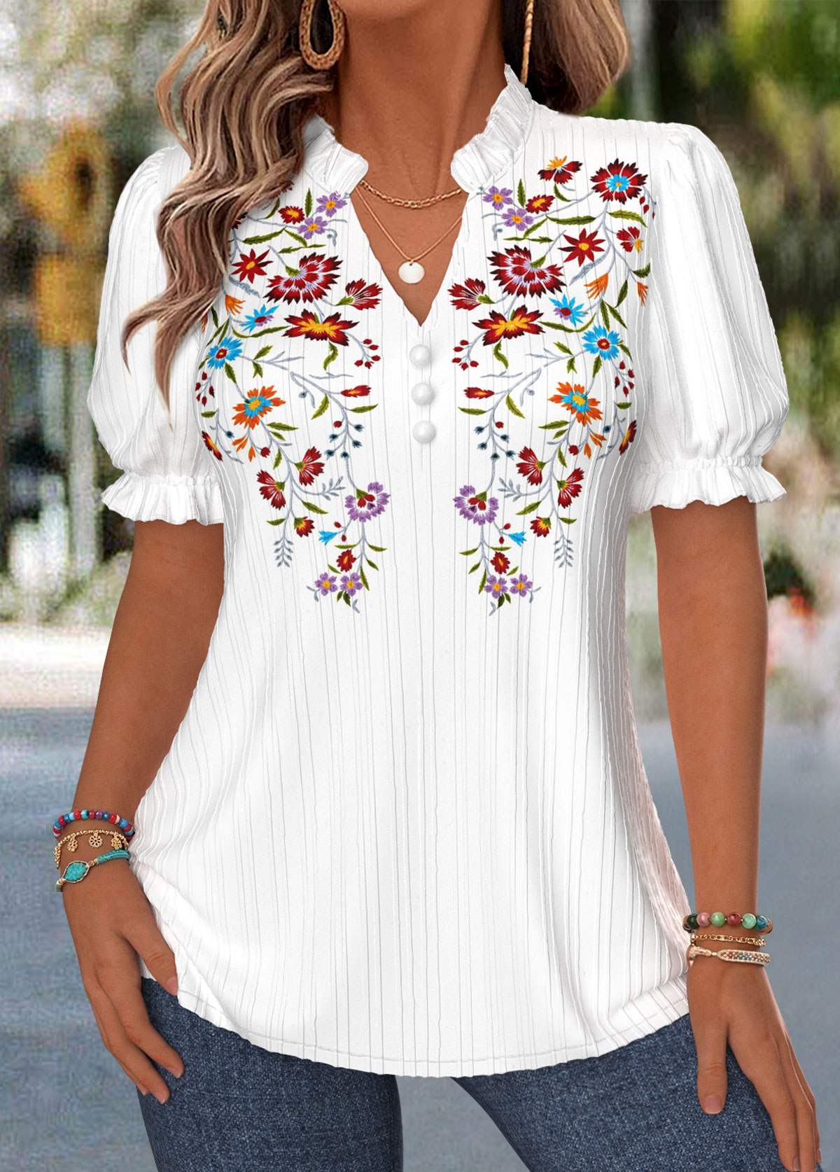 White Floral Print Curved Hem Short Sleeve Blouse | picture 