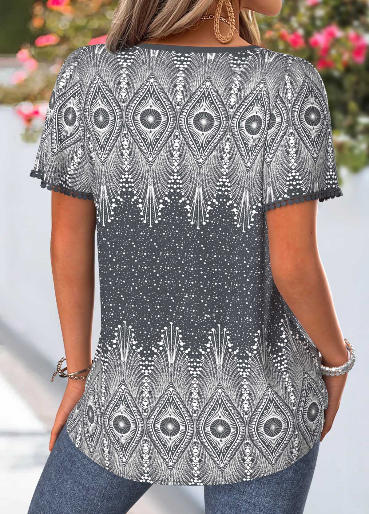 Dark Grey Geometric Print Pleated Short Sleeve Blouse | picture 